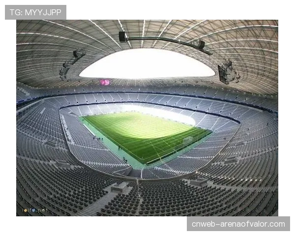 欧足联考察半决赛场馆：巴黎王子公园球场、慕尼黑安联球场准备就绪