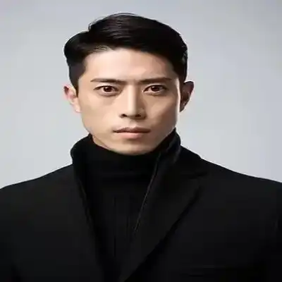 罗航